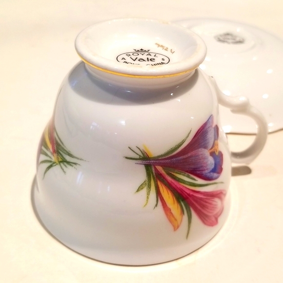 Vintage tea cup and SAUCE - Picture 9 of 12